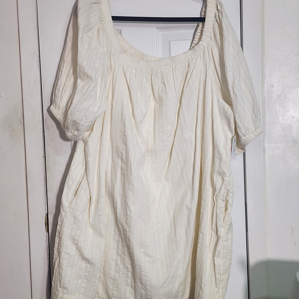 Elegant Cream Women's Dress With Pockets